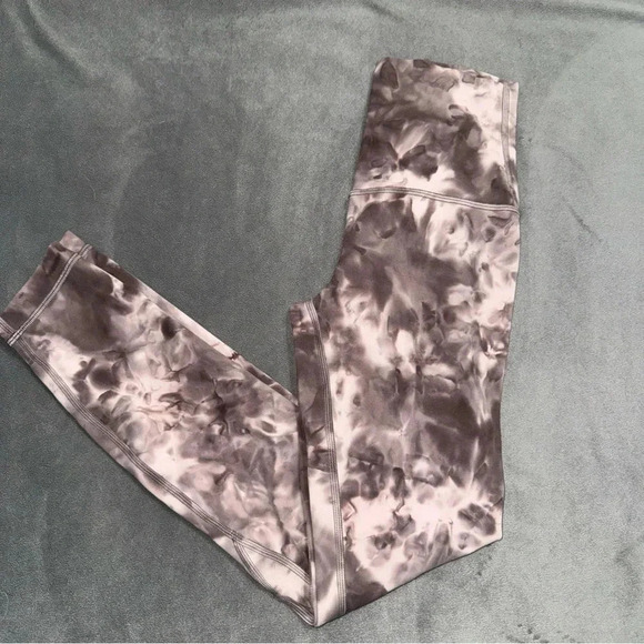 Lululemon Align Diamond Dye Leggings - Picture 1 of 7